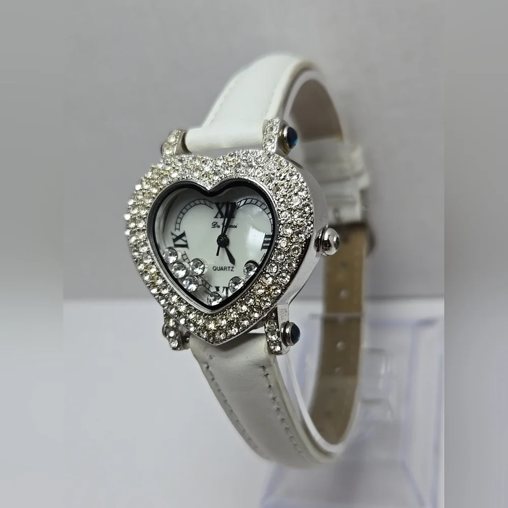 Womens Vintage Da Vanci Heart Watch White MOP Rhinestones Crystals New Battery